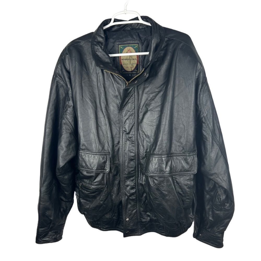 Vintage Members Only black leather bomber jacket XL retro outdoors 80s 90s